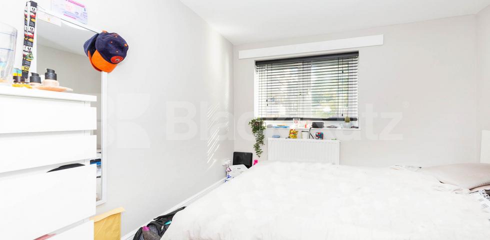 			New Instruction, 4 Bedroom, 1 bath, 1 reception Apartment			 Birchmore Walk, HIGHBURY-ISLINGTON